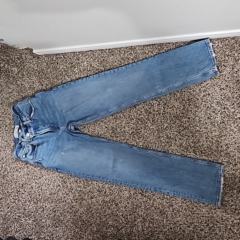 Abercrombie & Fitch High Waisted Jeans